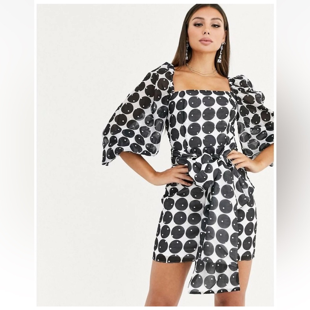 NWT‎ La Maison Talulah Honeycomb Spot Black White Print Tie Waist Mini Dress XXS